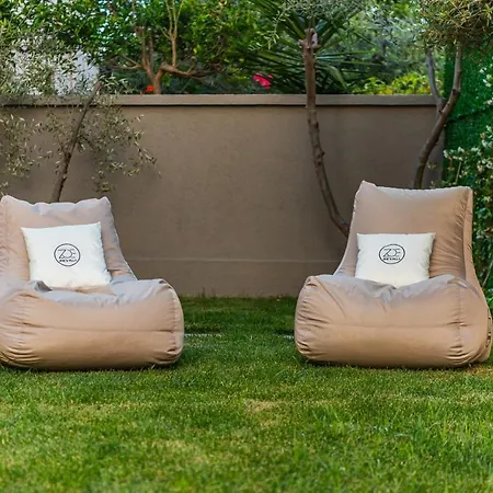 Aparthotel Zoe's By Ps