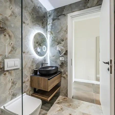 Zoe's By Ps Aparthotel 3*