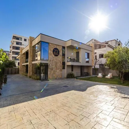 Zoe's By Ps Apartahotel 3*