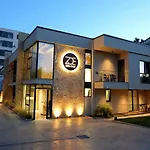 Zoe's By Ps 3*