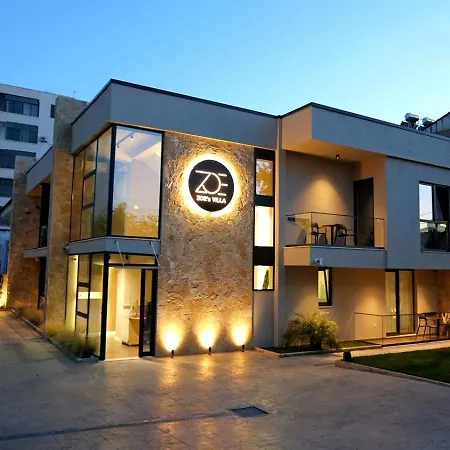 Zoe's By Selectstay 4*