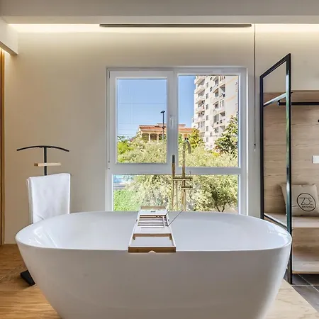 Zoe's By Ps Apartmanhotel 3*