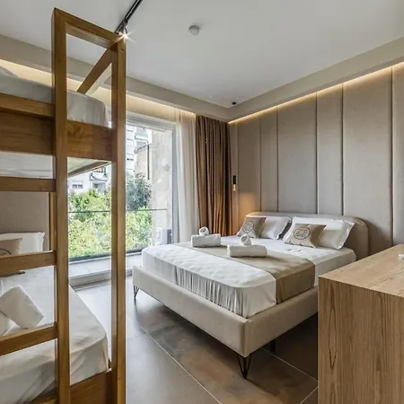 Apartmanhotel Zoe's By Ps 3*