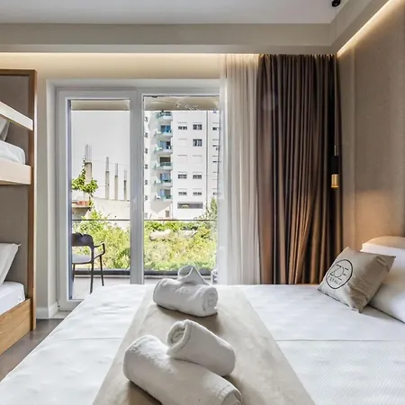 Zoe's By Ps Apartmanhotel 3*