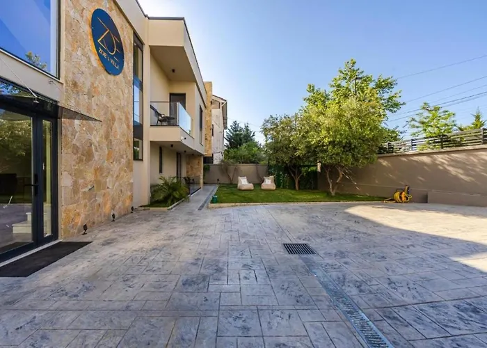 Zoe's By Ps Lägenhetshotell 3*